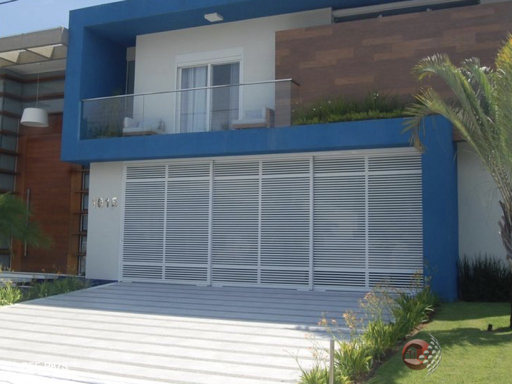 Portão Semi-Aberto