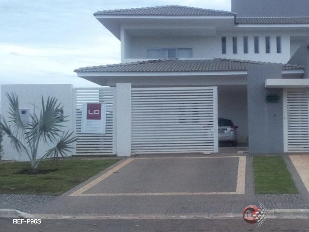 Portão Semi-Aberto