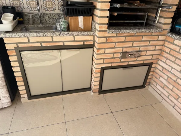 Estrutura Portinha em Alumínio - Atual Esquadrias